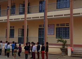 VICARIS TỔ CHỨC CHƯƠNG TRÌNH “VÌ NỤ CƯỜI TRẺ THƠ” – CÁC HOẠT ĐỘNG KỸ NĂNG SỐNG VÀ TẶNG QUÀ CHO HỌC SINH (23 – 24/11/2019) TẠI TRƯỜNG PTDT BÁN TRÚ THCS SƠN THỦY, XÃ SƠN THỦY, HUYỆN VĂN BÀN, TỈNH LÀO CAI