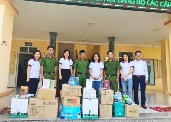 CHƯƠNG TRÌNH TẶNG SÁCH CHO PHẠM NHÂN NGÀY 23/7/2020