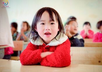 NỤ CƯỜI SƯỞI ẤM NHỮNG NGÀY ĐÔNG