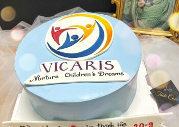 Đặt mua bánh kem – Cùng Vicaris chia sẻ yêu thương