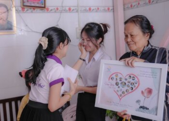 ĐÔI DÒNG TÂM THƯ CỦA NHƯ Ý VÀ VĂN VỸ