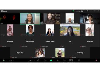 Buổi học “Sống trọn vẹn trong giây phút hiện tại” – Quý sư cô Làng Mai 