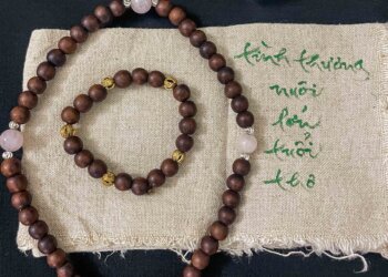 Vòng đá – Gửi trọn yêu thương chân thành