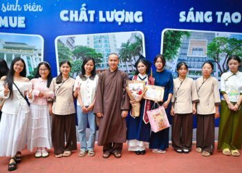 Thủ khoa kỳ thi Đại học và 7 năm hành trình gieo hạt hiểu thương