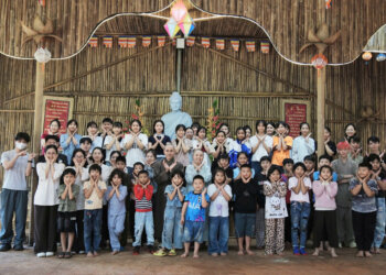 Thầy Tuệ Đạt chia sẻ chủ đề “Gieo hạt từ hoà” tại Khoá tu Tuổi trẻ Kỳ 4: Quay về nương tựa – Niệm Phật đường Quang Tâm (Đắk Lắk)